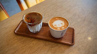 是咖啡；是饮料